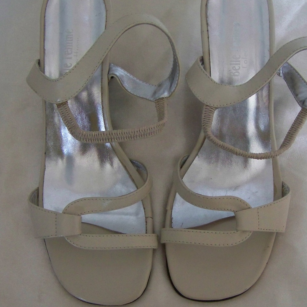 BELLE FEMME COLLECTION HEELS TAN